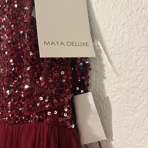 Burgundy Maxi Dress - Picture 5 of 7